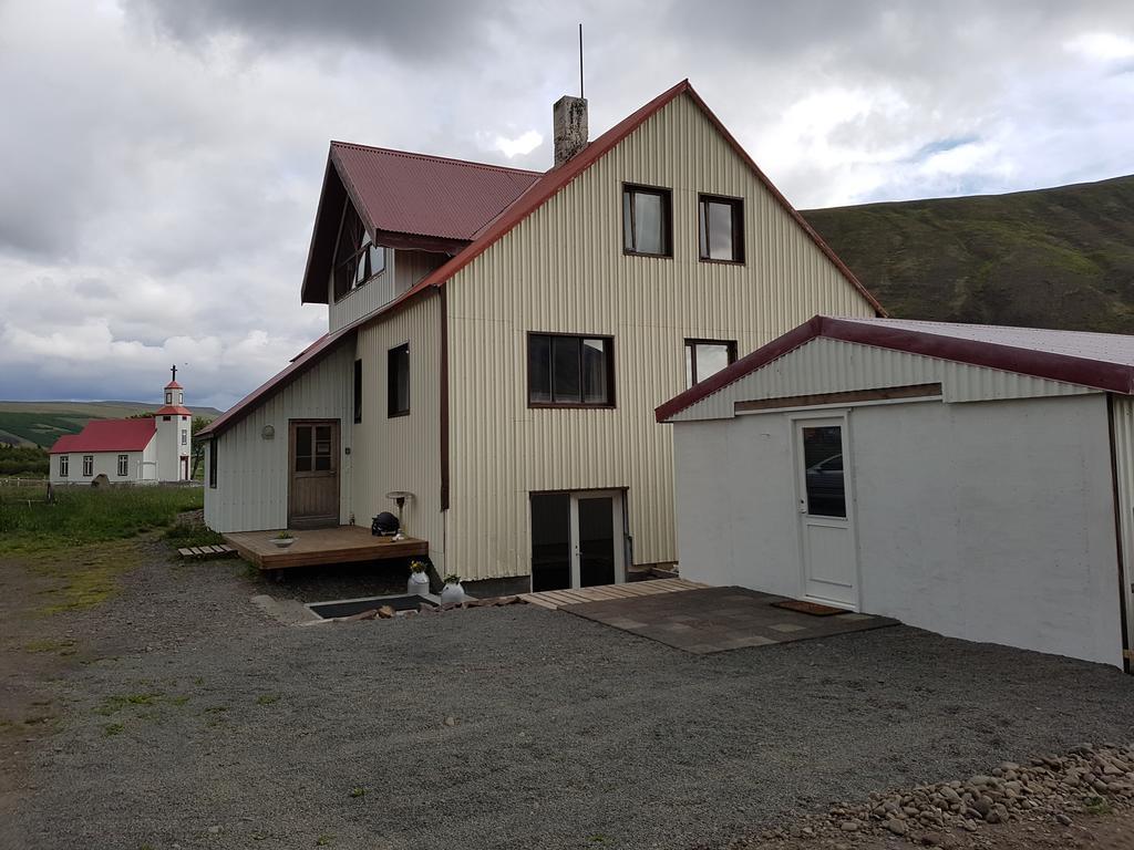 Bolstatharhlith - Studios Exterior photo